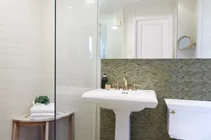 239 Central Prk W, New York City, NY 10024 - Photo 16