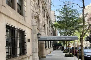 239 Central Prk W, New York City, NY 10024 - Photo 20