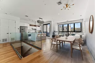 20 Hausman St, New York City, NY 11222 - Photo 2
