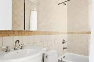 2072 Frederick Douglass Blvd, New York City, NY 10026 - Photo 4