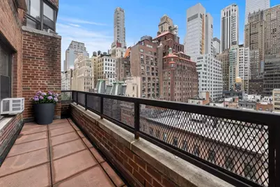 30 E 37th Street #11C, New York City, NY 10016 - Photo 16