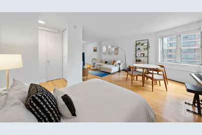 300 E 40th Street #11L, New York City, NY 10016 - Photo 8