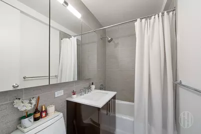 300 E 40th Street #11L, New York City, NY 10016 - Photo 10