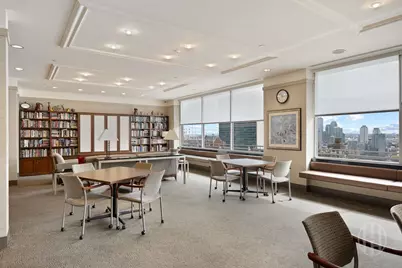 300 E 40th Street #11L, New York City, NY 10016 - Photo 16