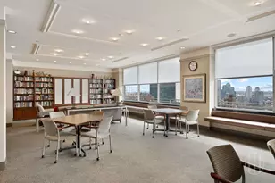 300 E 40th St, New York City, NY 10016 - Photo 16