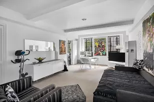 353 W 56th St, New York City, NY 10019 - Photo 1