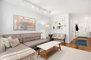 16 W 16th St, New York City, NY 10011 - Photo 2