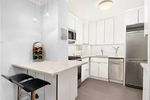 16 W 16th St, New York City, NY 10011 - Photo 4