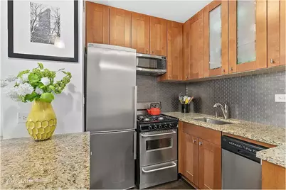 16 W 16th Street #11KS, New York, NY 10011 - Photo 2