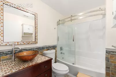 231 E 110th Street, New York, NY 10029 - Photo 2