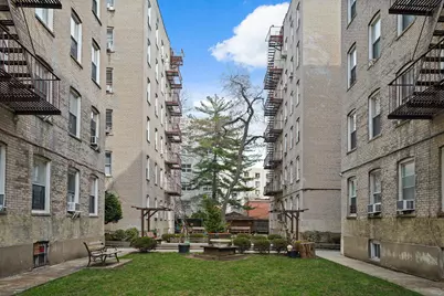 868 E 7th Street #3H, New York City, NY 11230 - Photo 10