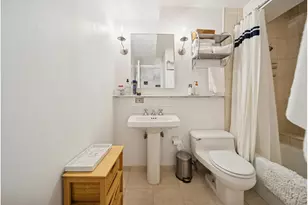 240 Centre St, New York City, NY 10013 - Photo 10