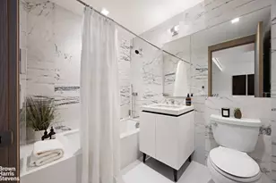 200 E 21st St, New York City, NY 10010 - Photo 8