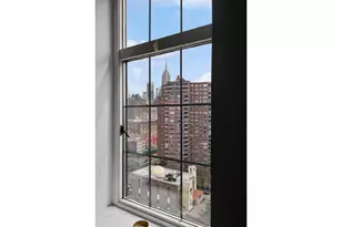 410 W 24th St, New York City, NY 10011 - Photo 2