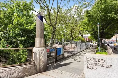 410 W 24th Street #15C, New York City, NY 10011 - Photo 26