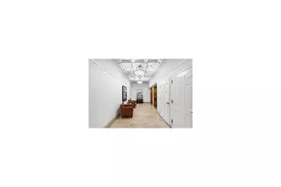 410 W 24th St, New York City, NY 10011 - Photo 10