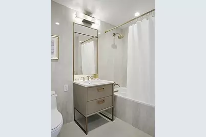 3 Court Square #4702, New York City, NY 11101 - Photo 4