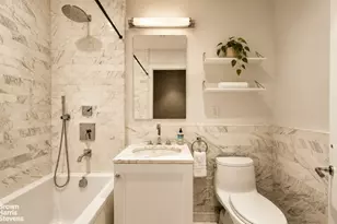 272 W 86th St, New York City, NY 10024 - Photo 18