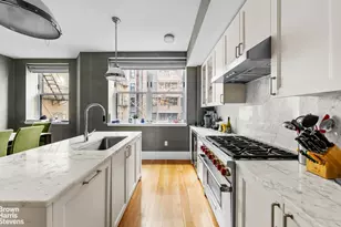 272 W 86th St, New York, NY 10024 - Photo 6