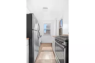 200 E 84th St, New York City, NY 10028 - Photo 4