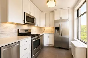 425 Riverside Dr, New York City, NY 10025 - Photo 2