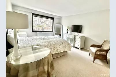 10 W 66th Street #11-F, New York City, NY 10023 - Photo 16