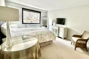 10 W 66th St, New York City, NY 10023 - Photo 16