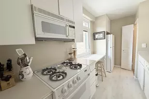 10 W 66th St, New York City, NY 10023 - Photo 14