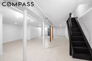 131 20th St, New York City, NY 11232 - Photo 8