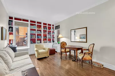 55 E 93rd Street #4E, New York, NY 10128 - Photo 1