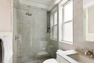8 E 96th St, New York City, NY 10128 - Photo 12