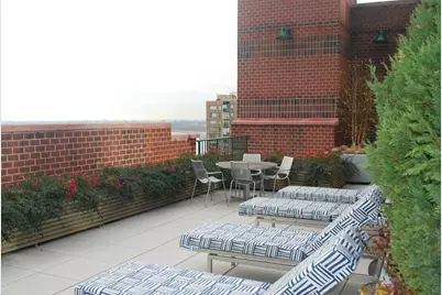 225 Rector Place #9J, New York City, NY 10280 - Photo 12