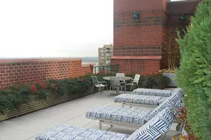 225 Rector Pl, New York City, NY 10280 - Photo 12
