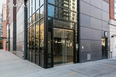 265 E Houston Street #4, New York, NY 10002 - Photo 18