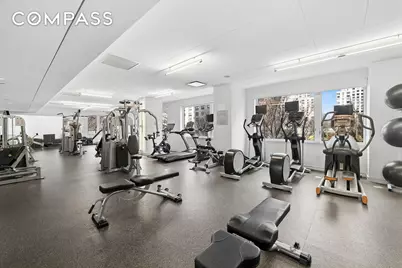 200 W End Avenue #20A, New York City, NY 10023 - Photo 6