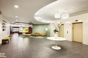310 E 46th St, New York City, NY 10017 - Photo 12
