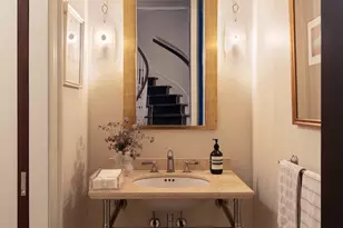 208 E 62nd St, New York City, NY 10065 - Photo 26