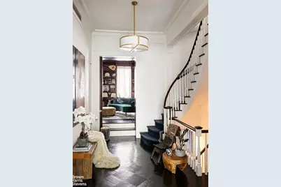 208 E 62nd Street, New York City, NY 10065 - Photo 18