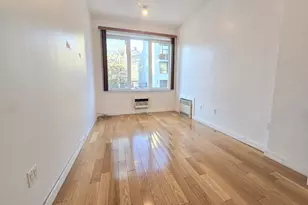 218 Withers St, Brooklyn, NY 11211 - Photo 4