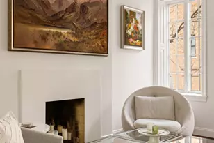 362 W 19th St, New York, NY 10011 - Photo 4