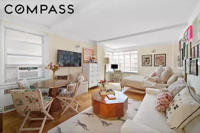 110 E 87th Street #3F, New York City, NY 10128 - Photo 2