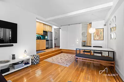 200 W 20th Street #303, New York, NY 10011 - Photo 2