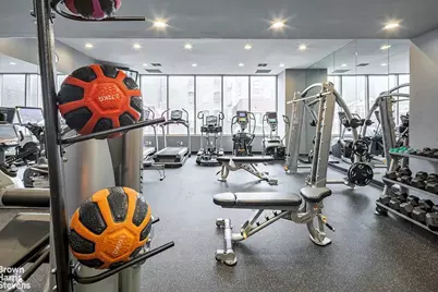 200 E 89th Street #14F, New York, NY 10128 - Photo 10