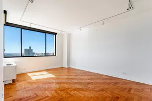 350 W 50th St, New York City, NY 10019 - Photo 4