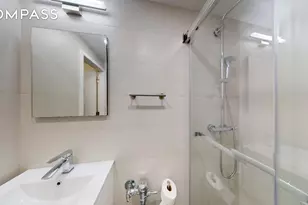 130 W 71st St, New York, NY 10023 - Photo 8