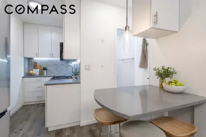 130 W 71st Street #1, New York City, NY 10023 - Photo 4