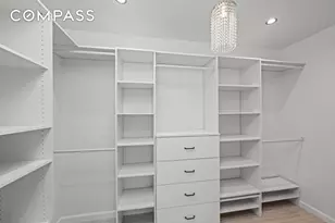 15 Hickory Cir, New York City, NY 10312 - Photo 26