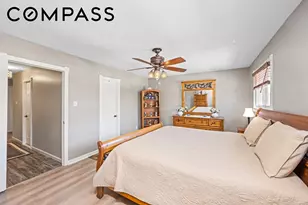 15 Hickory Cir, New York City, NY 10312 - Photo 24