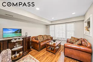 15 Hickory Cir, New York City, NY 10312 - Photo 6