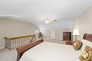 15 Hickory Cir, New York City, NY 10312 - Photo 28